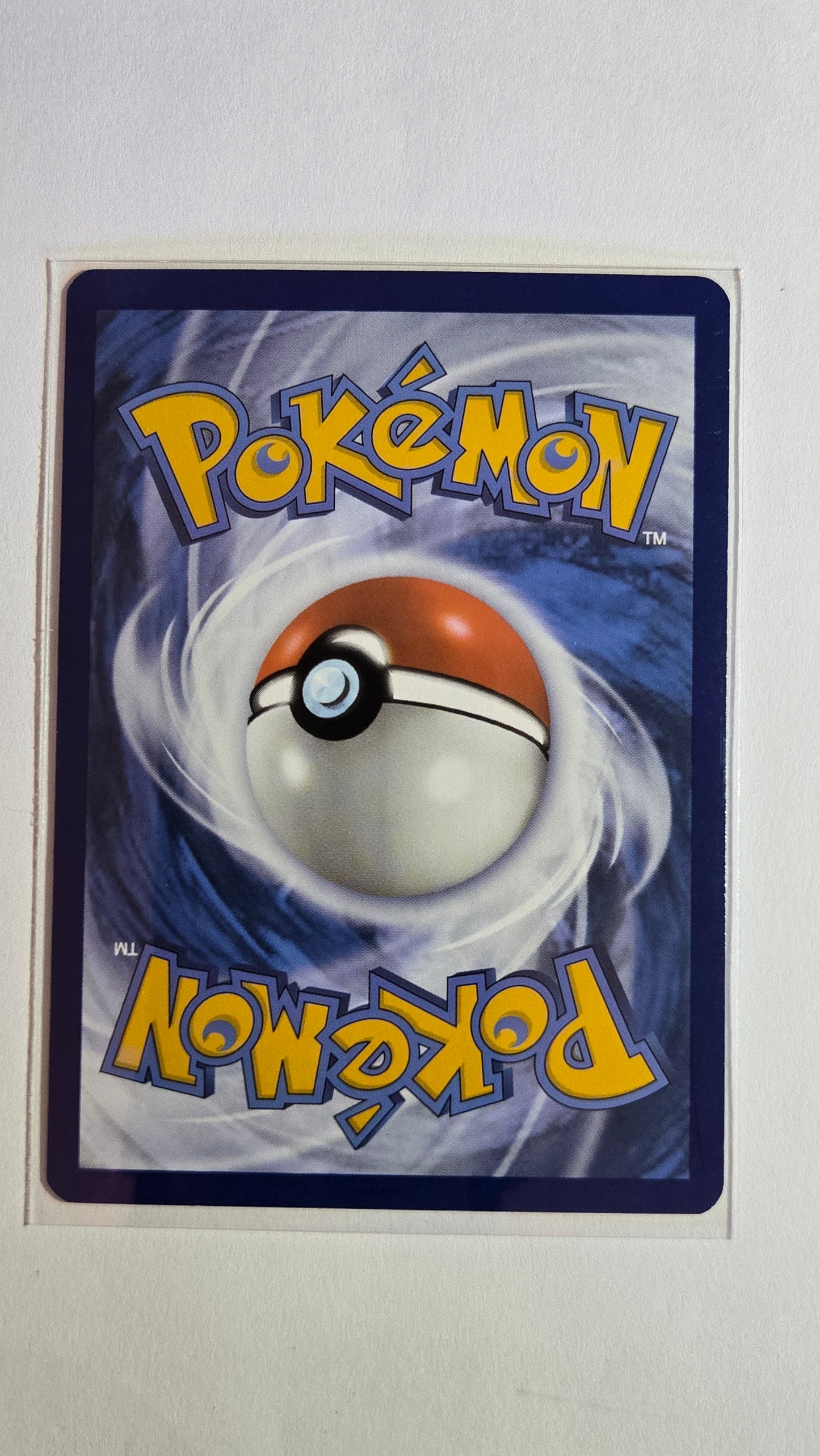 Houndour #204 - Obsidian Flames