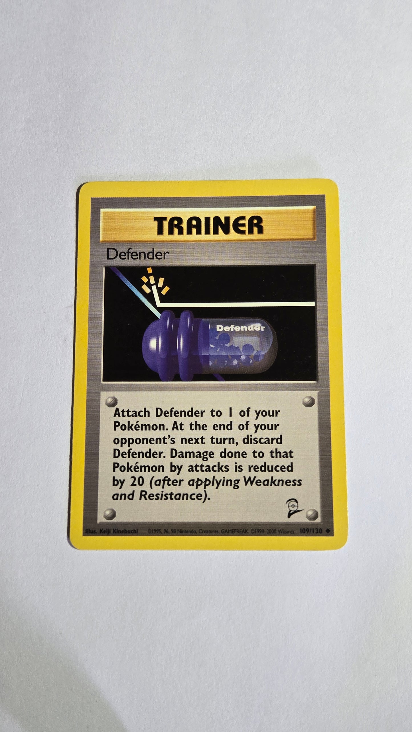 Trainer: Defender (base set 2 unlimited)